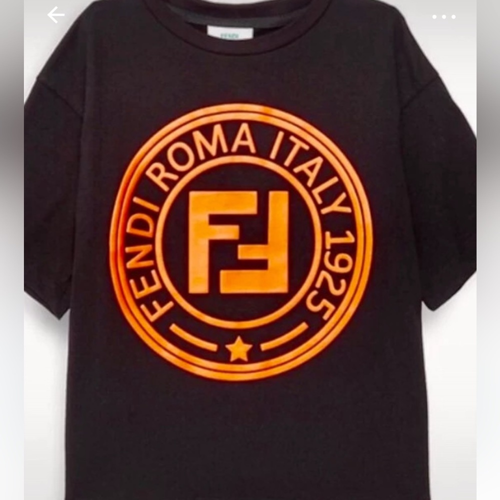 🆕 FENDI TEE SZ 8